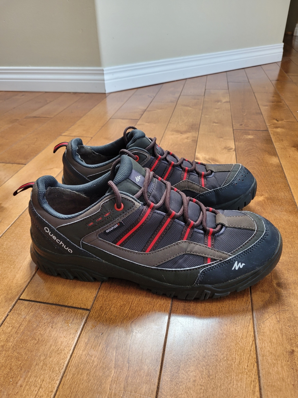 New Quechua Arpenaz 100 Novadry Men's US 9 Waterproof Hiking Shoes